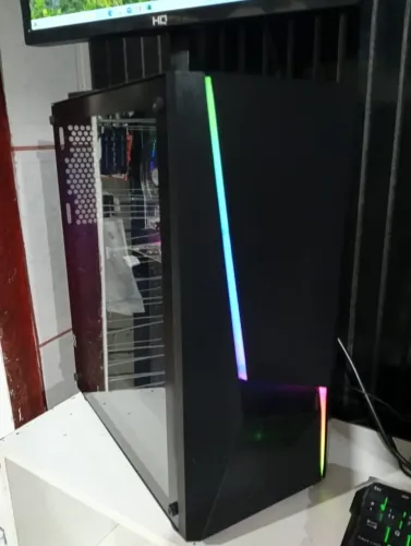 Computador Core i5 8GB de RAM Placa de Video 1GB HD de 320GB Win 10 Pcte Office