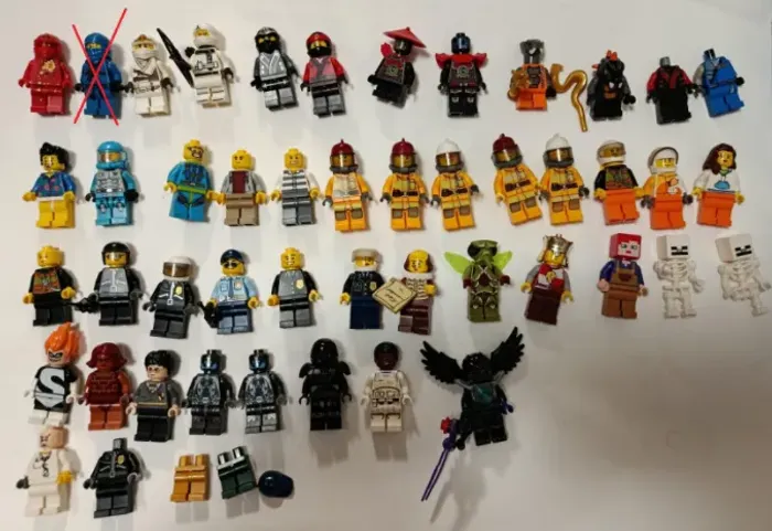 (LEIA A DESCRIÇÃO NÃO É O PREÇO POR TUDO) Lego Minifiguras Originais Ninjago, Marvel, SW..