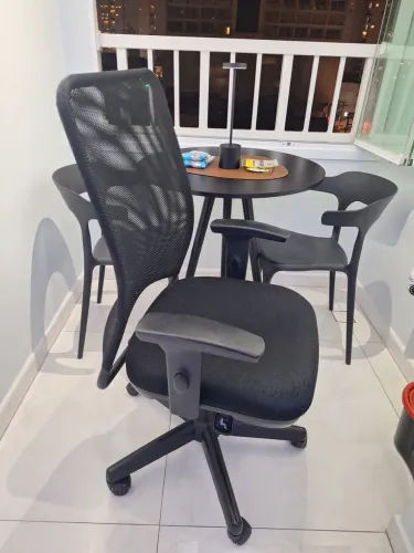 Cadeira de escritório giratória