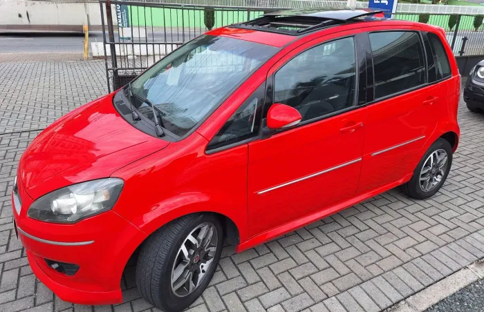 Fiat Idea Sporting Dualogic 1.8 Flex 16V 5P 2012