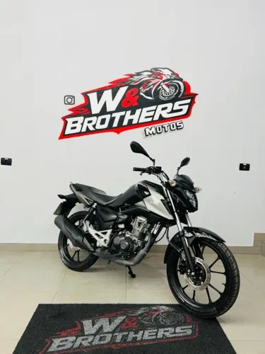 Honda Titan 160 - 2025 - Apenas 2800 km