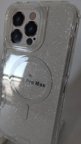 Capinha com acabamento Glitter para iPhone 16 Pro Max