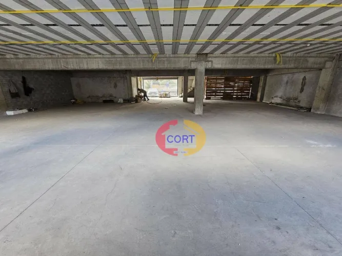 PRÉDIO COMERCIAL PARA LOCAÇÃO.
