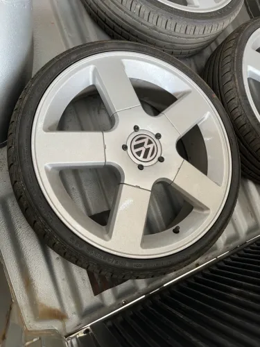 RODAS ARO 18 MODELO SAVEIRO SUPER SURF 2002