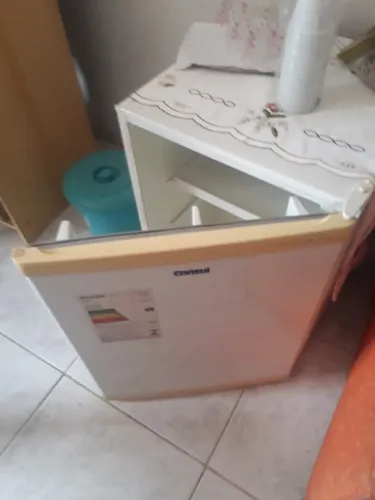 Frigobar CONSUL 80 Litros 