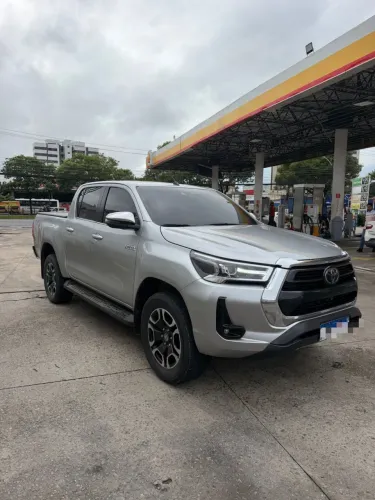 Toyota Hilux CD SRX Plus 4X4 2.8 TDI Die. Aut. 2024