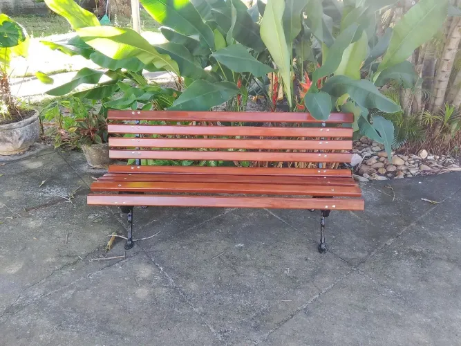 Banco de Jardim