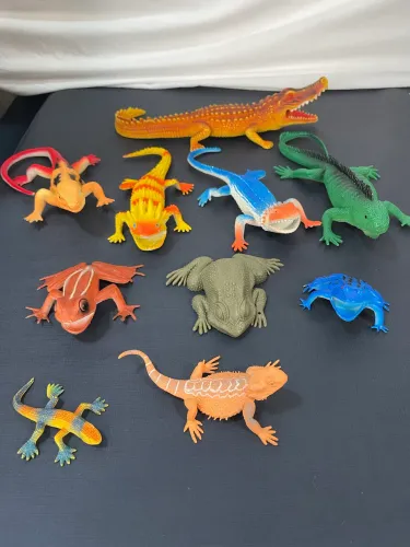 Combo fundo do mar, dinossauros e répteis.
