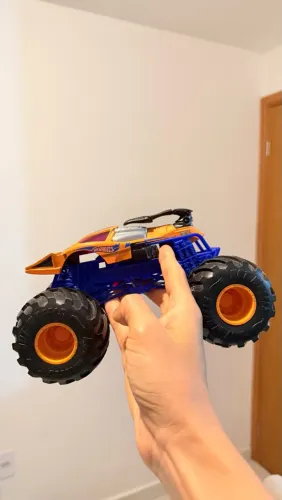 CARRINHOS HOTWHELS , MONSTER TRUCKS