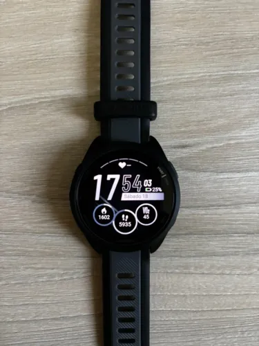 Garmin Forerunner 165 Smartwatch Preto (Usado)