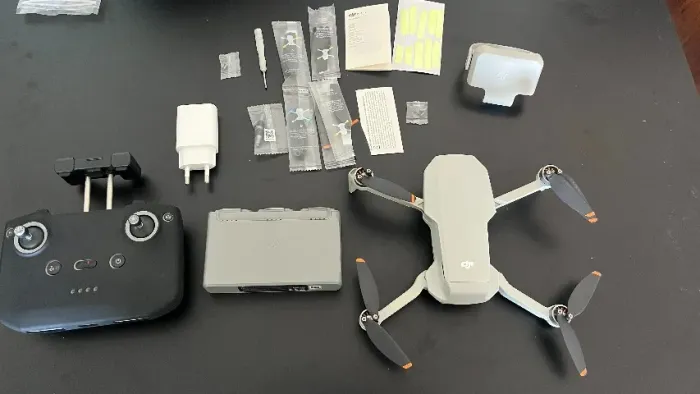 DJI Mini 2 Fly More Combo | Controle + 3 Baterias + Bolsa + Acessórios