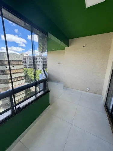 Apartamento para aluguel tem 147 metros quadrados com 4 quartos