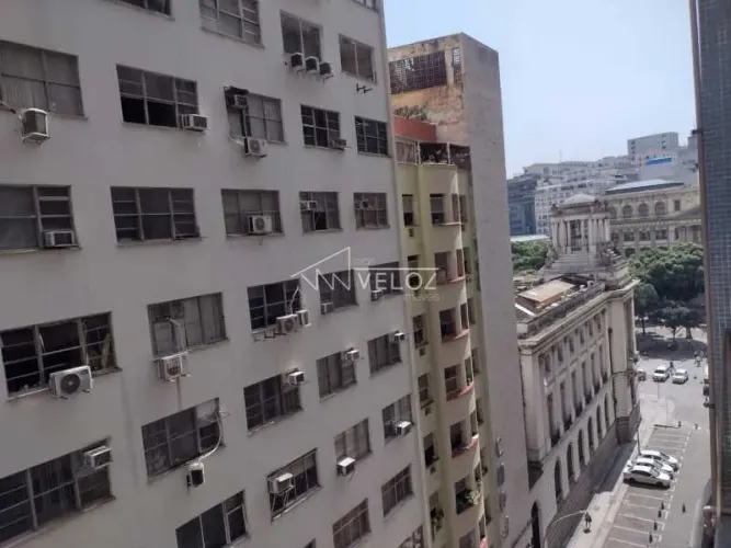 Apartamento - Padrão / Residencial / Centro