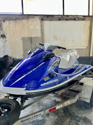 Jet ski vx 1100 