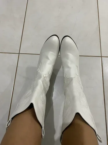 Vendo bota texana branca -