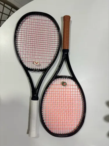 Raquetes de tênis - Yonex Ezone 98