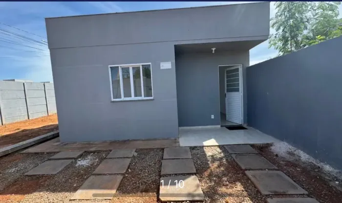 Casa padrão no bairro Paiaguás
