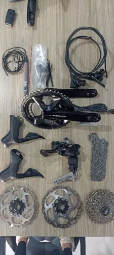 GRUPO SHIMANO 105 DI2 12V COMPLETO 
