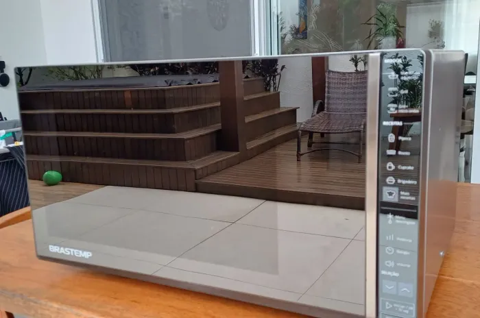 MICRO-ONDAS BRASTEMP 32 L
