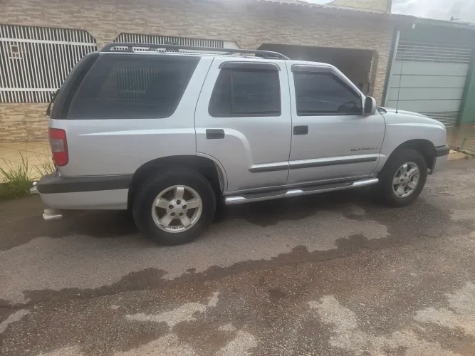 Chevrolet S10 Blazer DLX 4.3 V6 2004