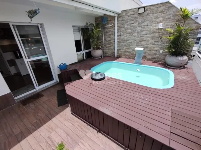 Apartamento Duplex em Vila Valqueire, Rio de Janeiro