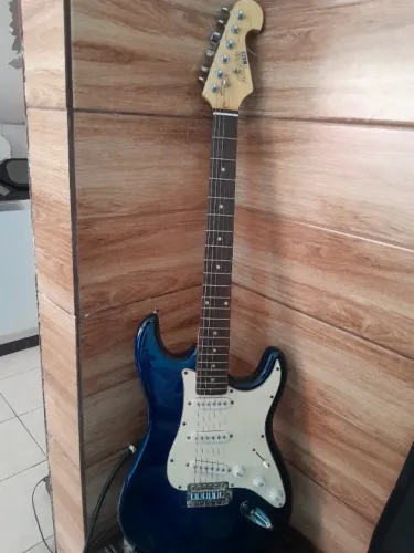 Guitarra Menphis MG22