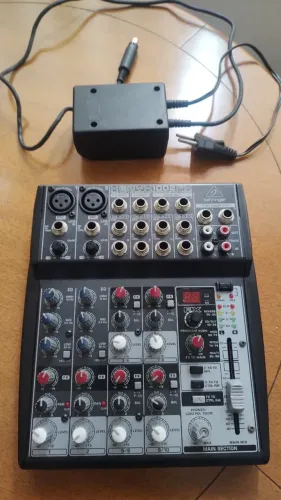 Mesa Behringer XENYX 1002 FX