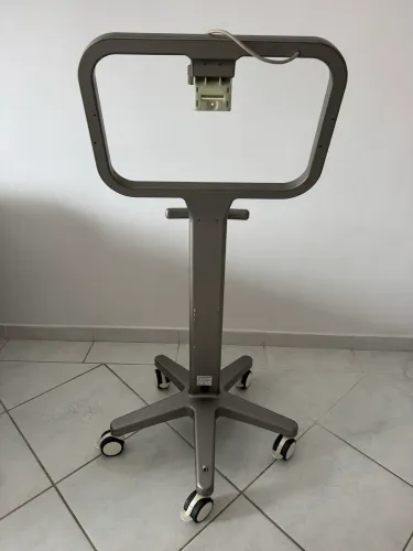 Suporte móvel para scanner Itero