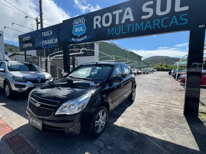Chevrolet Agile LTZ 1.4 MPFI 8V Flexpower 5P 2013