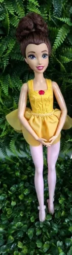 Boneca Princesa Bela Coleção Bailarina Vestido Amarelo: