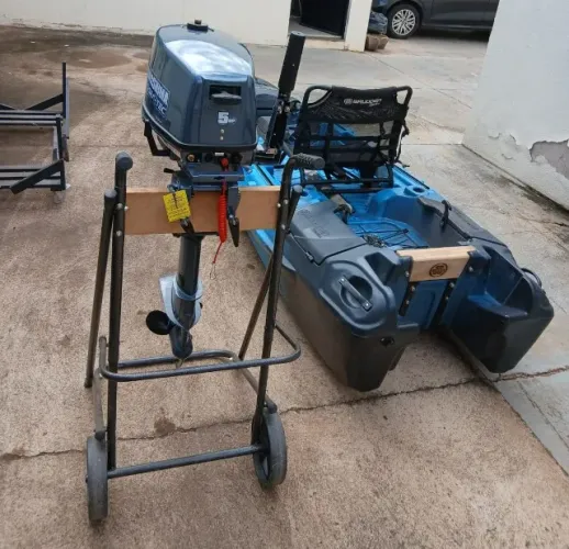 Caiaque My Way Brudden Nautica com Motor de Popa Kawashima 5hp Cor Safira