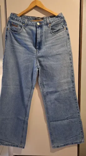 Calça 42/44