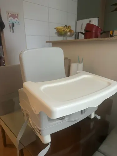 Cadeirinha de alimentação