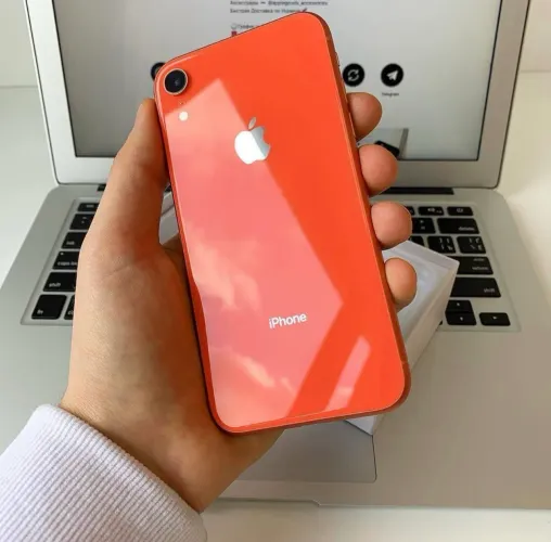 iPhone XR 64GB Semi Novo Completo