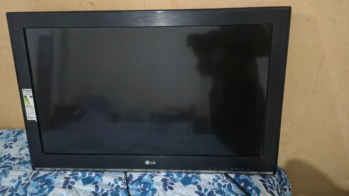 TV LG 32 POLEGADAS 