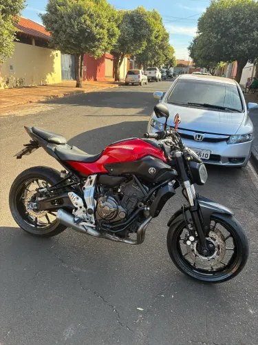 Vendo MT 07 