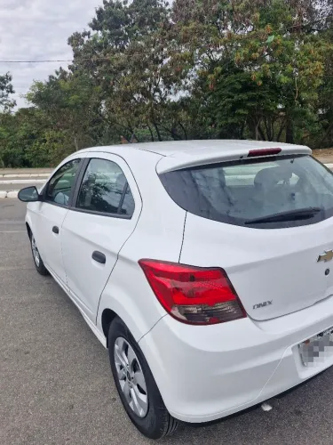 Chevrolet Onix JOY Hatch 1.0 8V Flex Mec. 4P 2019