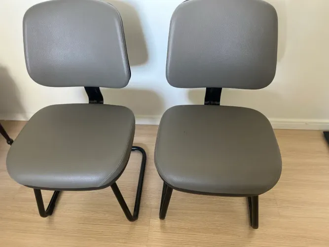 Cadeiras interlocutor CAVALETTI