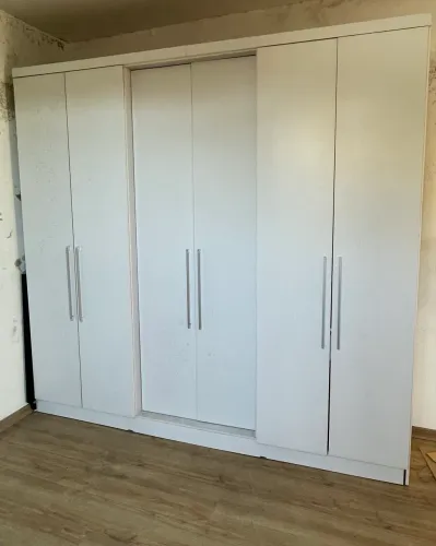 Guarda roupa de casal