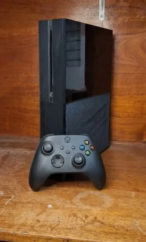 XBOX ONE E CONTROLE XBOX SERIES S
