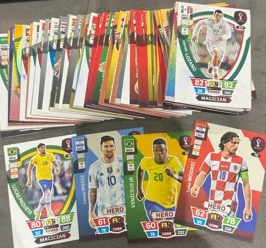 Cards copa 2022 normais lote de 100 cards