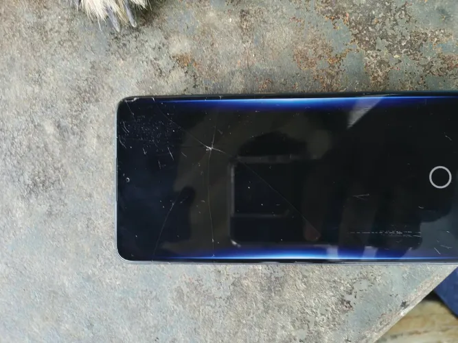 VENDO POCO X7 PRO 512 DE MEMÓRIA 12 DE RAM aceito troca em iPhone também