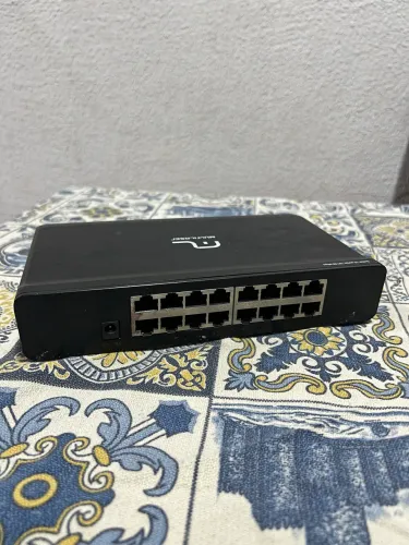 Switch Multilaser 16 Portas 10/100