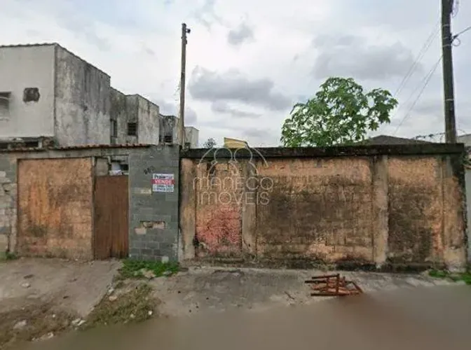 Terreno com 12m de frente e 336 m² na Vila Nossa Sra. de Fátima em São Vicente