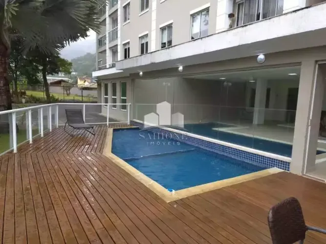 Apartamento para venda com 2 quartos, 70m² - Corrêas - Petrópolis/RJ