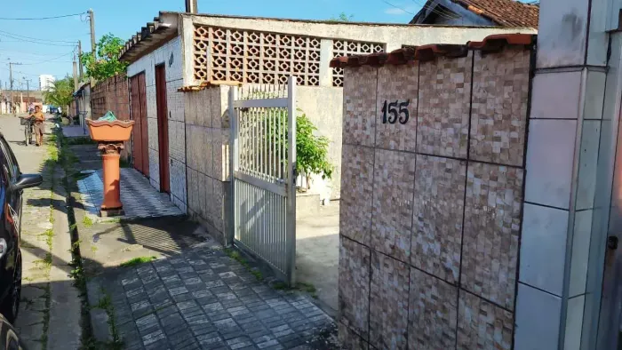 Casa com 1 Dormitório em Vila Atlântica - Mongaguá - SP
