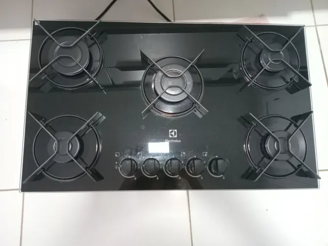 Cooktop eletrolux a gás, tampo de vidro, preto