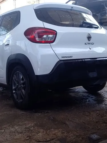 Renault kwid 2021 para peças 