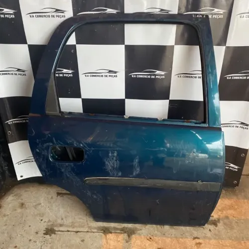 Porta do Corsa traseira direita 
