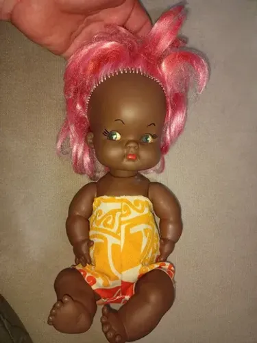 BONECA ANOS 70